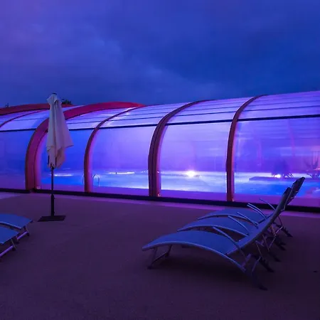 Holiday park Les Du 3*