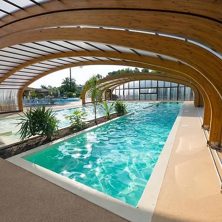 Les Du Holiday park 3*