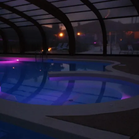 科塔奇杜拉克酒店 3*