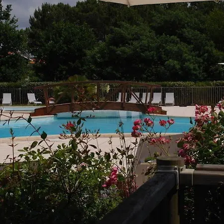 Holiday park Les Du 3*